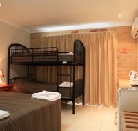 Emerald Central Palms Motel - Accommodation VIC