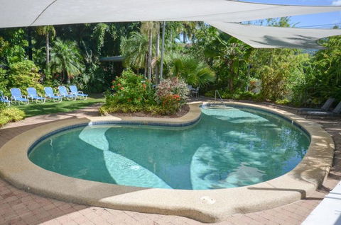 Roydon Beachfront Holiday Apartments - Accommodation VIC 6