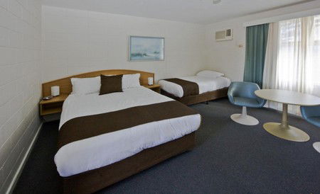 Best Western Hospitality Inn Geraldton - Accommodation VIC 1
