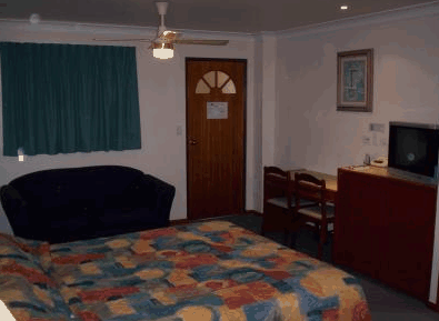Carseldine Court Motel - Accommodation VIC 3