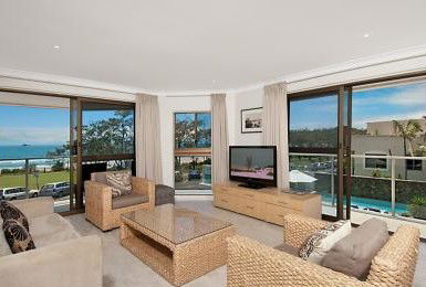 Bayview Beachfront Apartments - Accommodation VIC 3