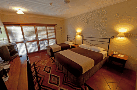 Sovereign Resort Hotel - Accommodation VIC 1