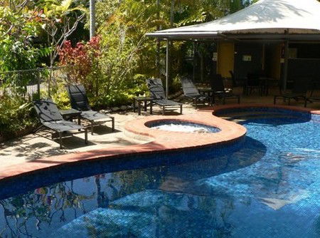 At The Mango Tree Holiday Apartments - Accommodation VIC 0