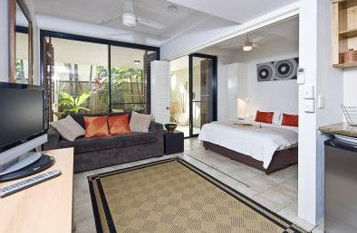 Julians Apartments - Accommodation VIC 2