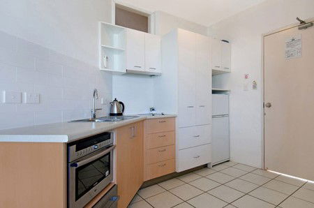 Coolum Baywatch Resort - Accommodation VIC 4