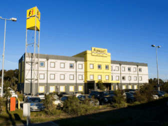 Formule1 Melbourne Airport - Accommodation VIC