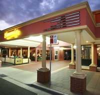 The Commodore Motor Inn - Accommodation VIC