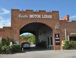 Castle Motor Lodge - Accommodation VIC 2