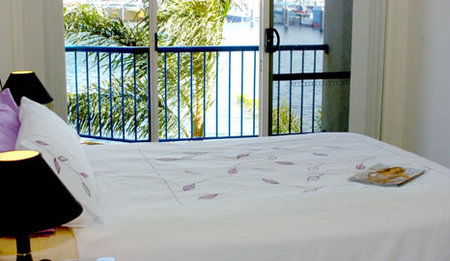 Port Lincoln Waterfront Apartments - Accommodation VIC 3