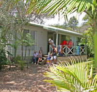 One Mile Beach Holiday Park - Accommodation VIC