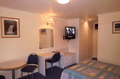 Comfort Inn Sunrise - Accommodation VIC 3