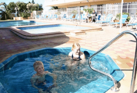 Bahia Beachfront Apartments - Accommodation VIC 0