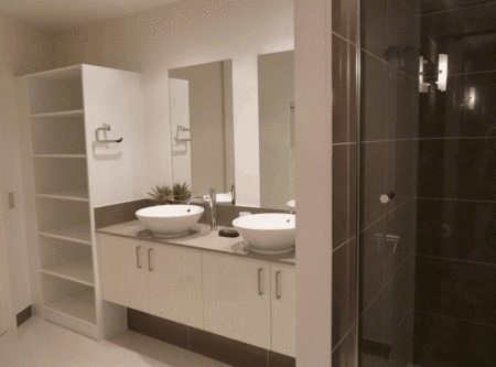 The Regent Holiday Apartments - Accommodation VIC 4