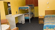 Silver Sands Hotel Motel Resort - Accommodation VIC 3