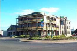 Quality Hotel Bentinck - Accommodation VIC 0