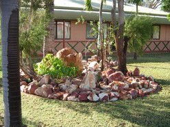 Gulfland Motel And Caravan Park - Accommodation VIC 1