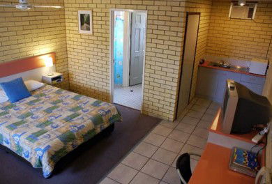 Beachside Motor Inn - Accommodation VIC 2