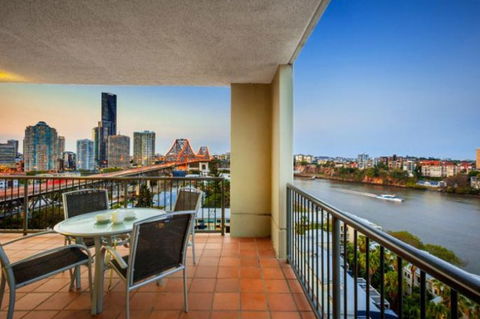 Bridgewater Apartments - Accommodation VIC 6