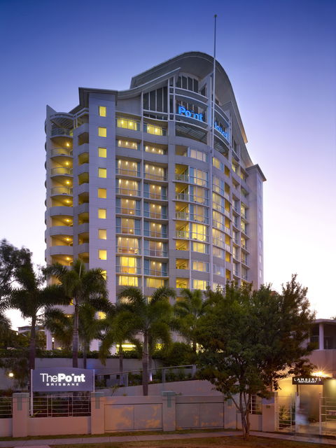 The Point Brisbane - Accommodation VIC 3