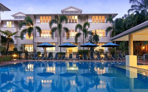 Cayman Villas Port Douglas - Accommodation VIC 5
