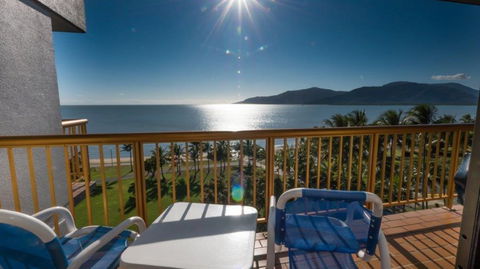 Coral Towers Holiday Apartments - Accommodation VIC 4