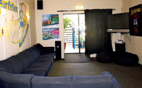 Surf N Sun Beachside Backpackers - Accommodation VIC 4