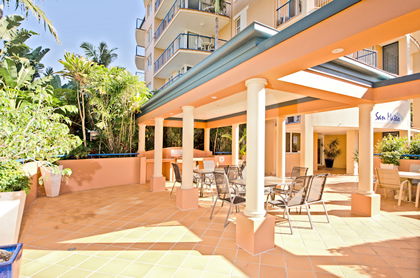 San Mateo On Broadbeach - Accommodation VIC 10
