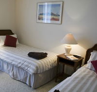 Hillsview Tourist Apartments - Accommodation VIC
