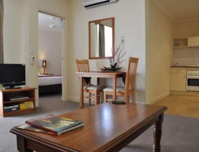 Quest Dandenong - Accommodation VIC 3