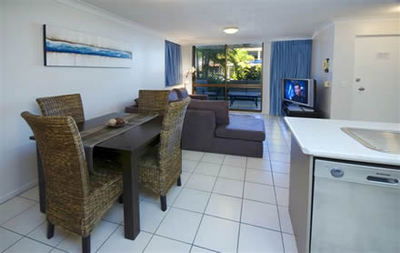 Headland Tropicana - Accommodation VIC 6