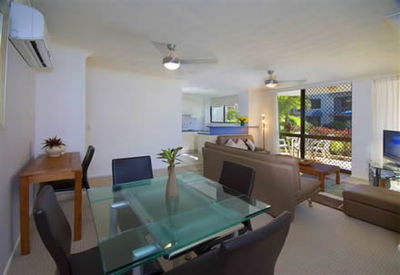 Headland Tropicana - Accommodation VIC 7