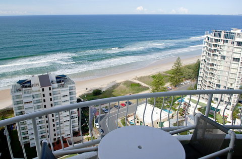 Biarritz Apartments - Accommodation VIC 5