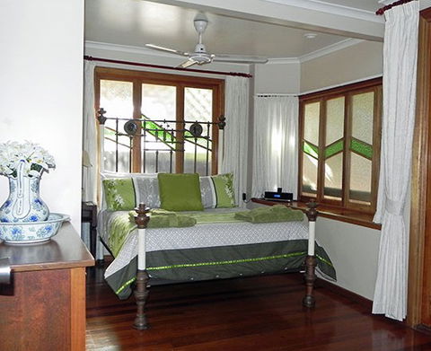 Airlie Waterfront Bed And Breakfast - Accommodation VIC 2