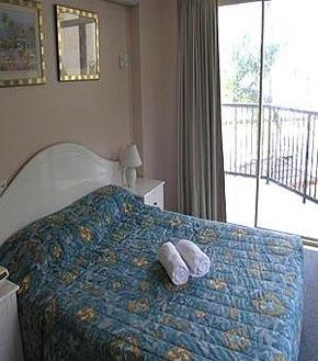 Bayview Beach Holiday Apartments - Accommodation VIC 4
