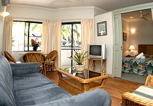 Half Moon Bay Resort - Accommodation VIC 1