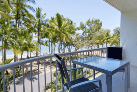 Agincourt Beachfront Apartments - thumb 2