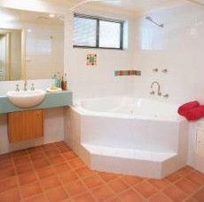 Flynns Beach Resort - Accommodation VIC 4