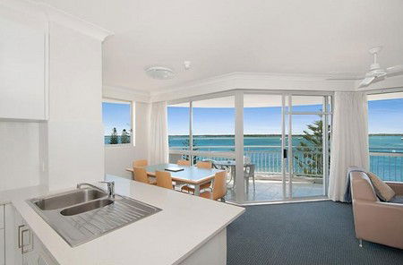 Atrium Resort - Accommodation VIC 4