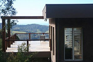 Secrets On The Ridge - Accommodation VIC 3
