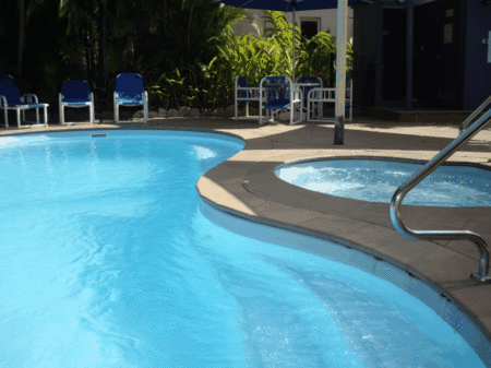 Noosa Gardens Riverside Resort - Accommodation VIC 4