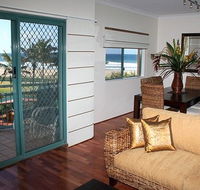 Currumbin Sands on the Beach - Accommodation VIC