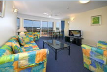 Beachside Resort (kawana Waters) - Accommodation VIC 4