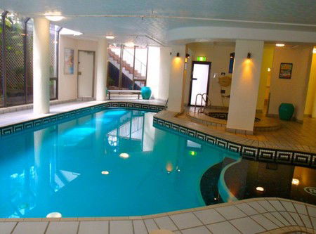 Aegean Apartments - Accommodation VIC 4