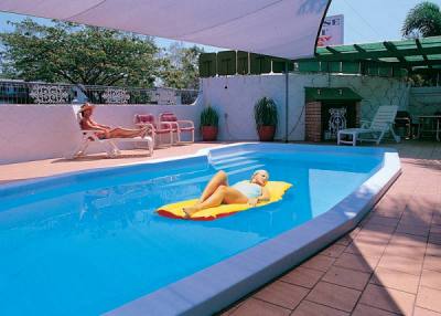 Paradise Court Holiday Units - Accommodation VIC 4