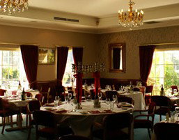 Coopers Colonial Motor Inn - Accommodation VIC 3