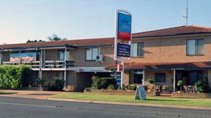 Outback Motor Inn Nyngan - Accommodation VIC 0