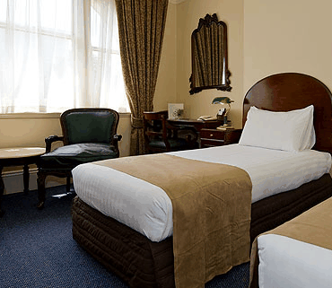Hadleys Hotel - Accommodation VIC