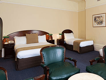 Hadleys Hotel - Accommodation VIC 3