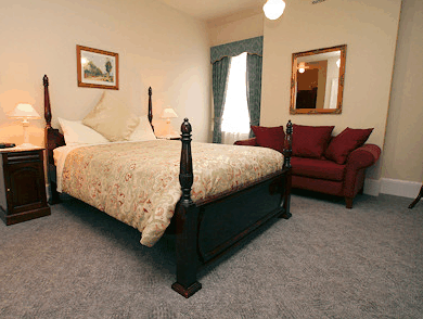 The Lodge On Elizabeth - Accommodation VIC 2