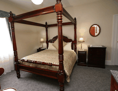 The Lodge On Elizabeth - Accommodation VIC 5